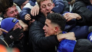 纽卡斯尔联 vs 曼城：卡拉宝杯圣詹姆斯公园直播，哈兰德第9分钟错失良机