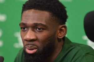 中超引进前欧冠主力后卫，深圳新鹏城锁定29岁世界杯国脚巴图宾西卡！